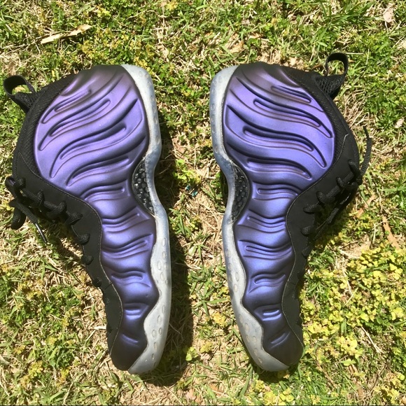 Nike Other - Men’s Purple eggplant Foamsonites
